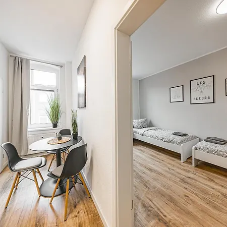 Apartment 3g Lv 5-zimmer-apartment Hbf Halle (Saale)