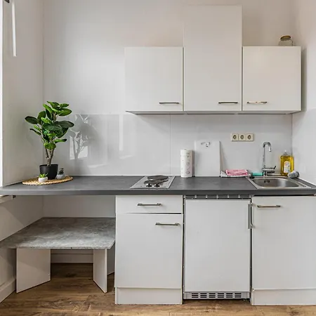 3g Lv 5-zimmer-apartment Hbf Apartment