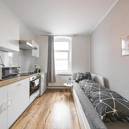 Апартаменты 3g Lv 5-zimmer-apartment Hbf *