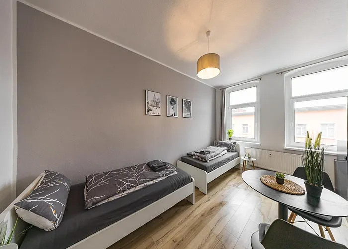 Διαμέρισμα 3g Lv 5-zimmer-apartment Hbf *