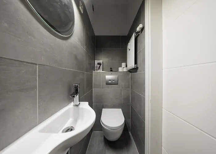 3g Lv 5-zimmer-apartment Hbf Διαμέρισμα *