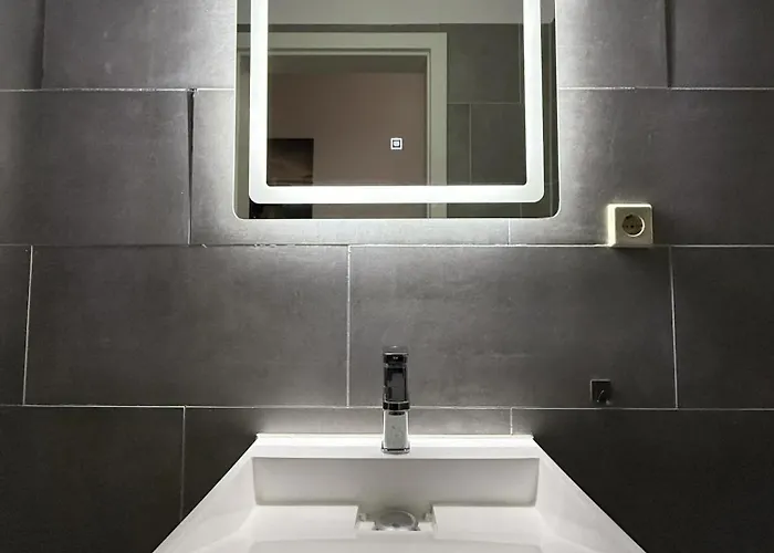 3g Lv 5-zimmer-apartment Hbf Διαμέρισμα